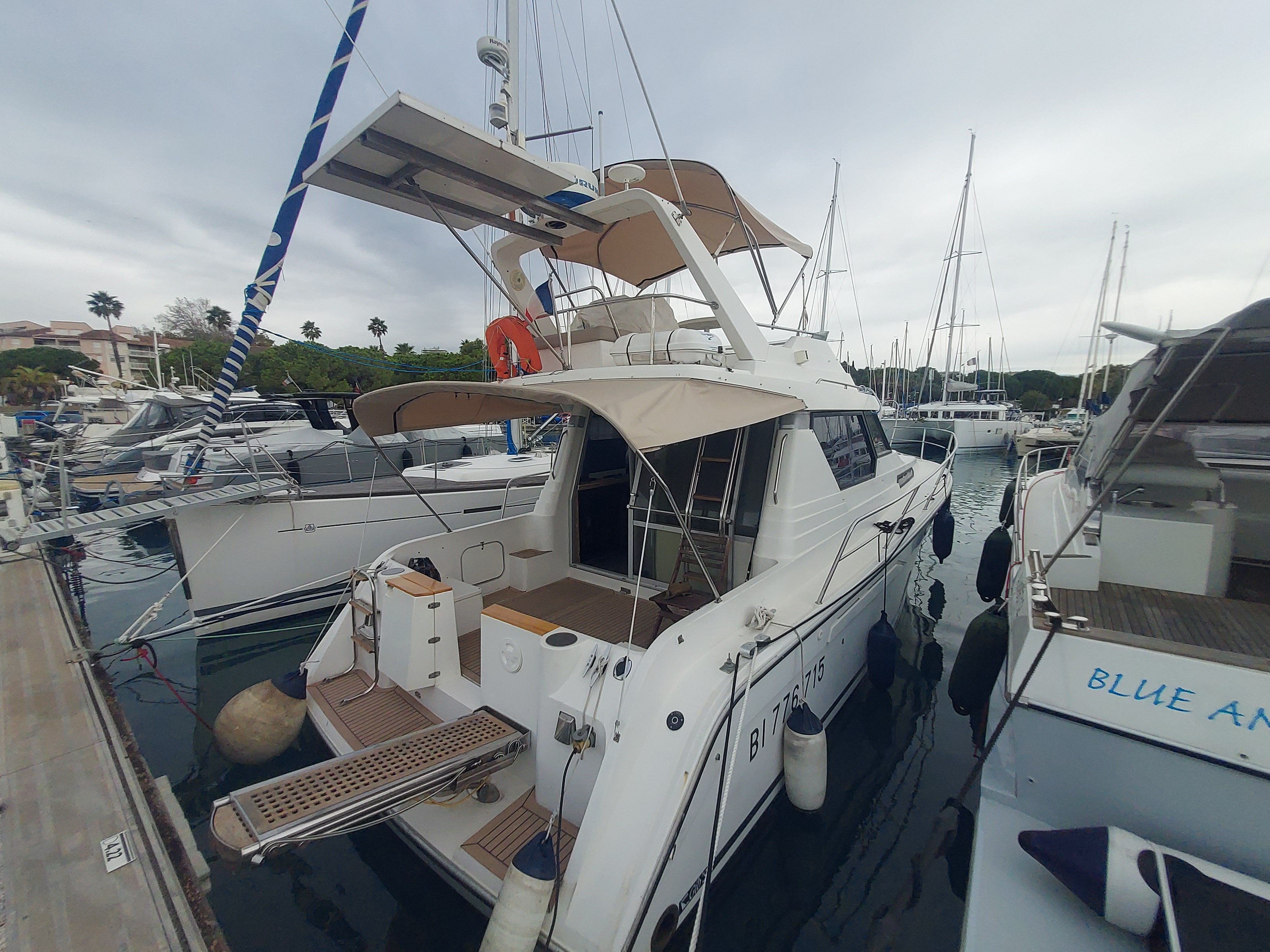 slider 8 Gibert Marine Jamaica 38